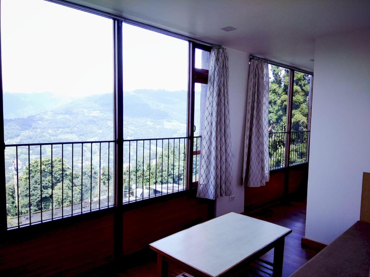 Hotel Ninamma Gangtok Zewnętrze zdjęcie